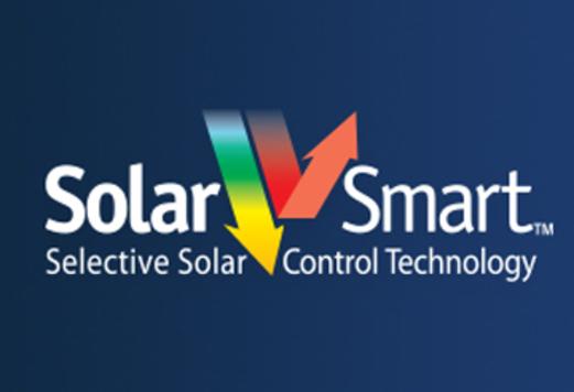 Kontrolle der Lichttransmission durch SolarSmart-Technologie