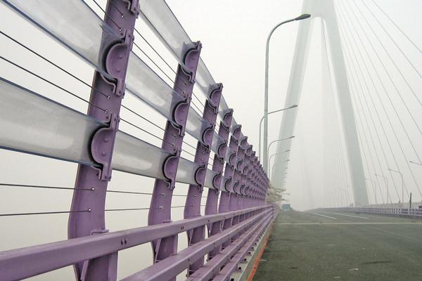 Puente sobre la Bahía de Hangzhou