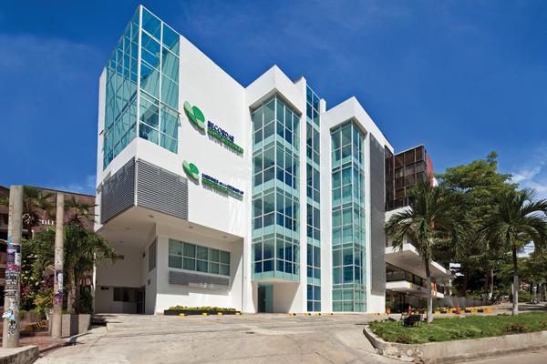 BREEZE: Edificio del Corporativo del Grupo Recordar, Colombia