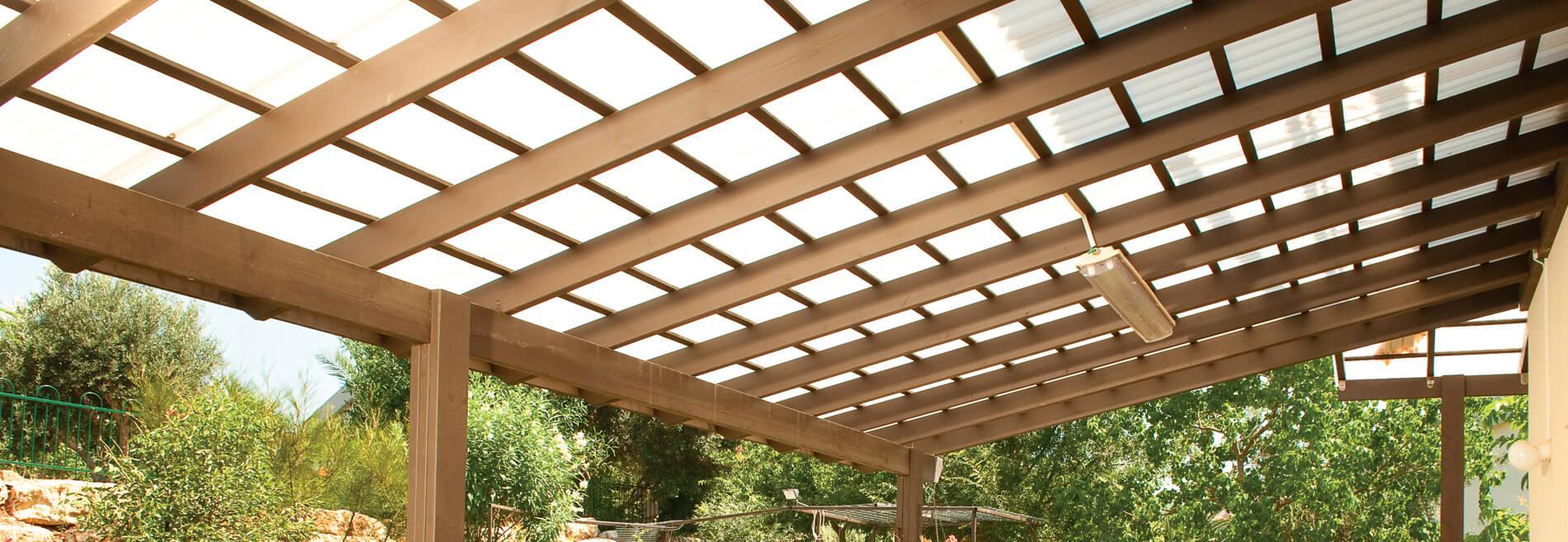 SUNTUF Pergola With Family