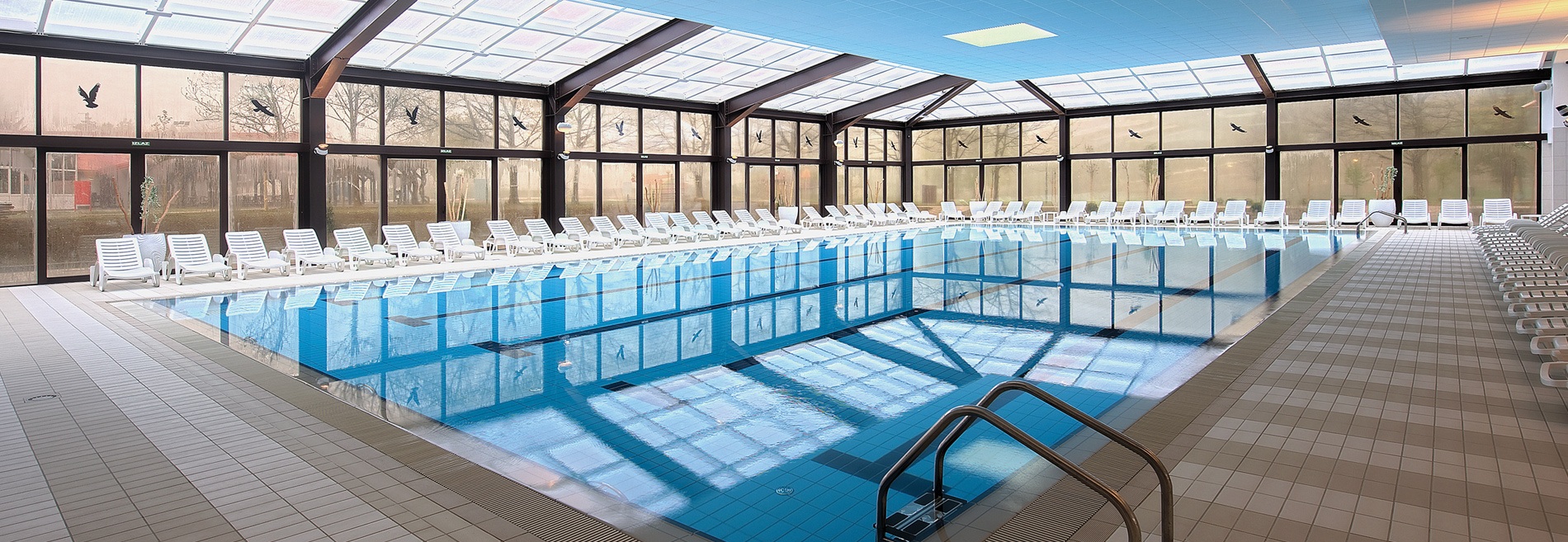 polycarobante panels being used for indoor pool