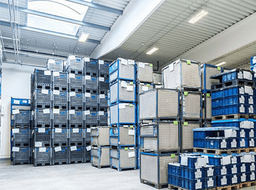 Polycarbonate Glazing that Controls Heat & Light Transmission: SolarSmart
